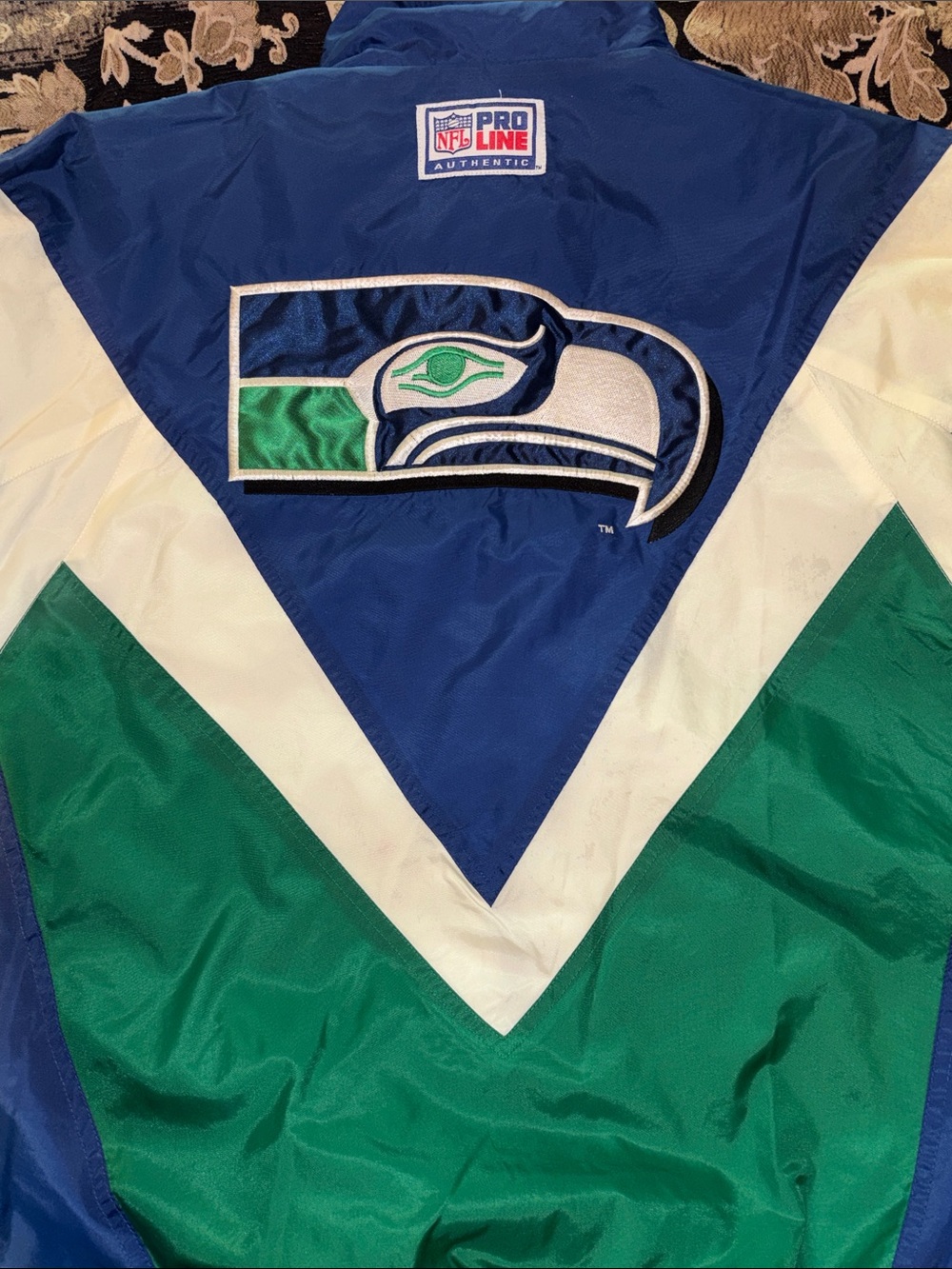 Seattle Seahawks Reebok Blue, Green & White Seahawks Zip Windbreaker Jacket - Picture 8 of 8